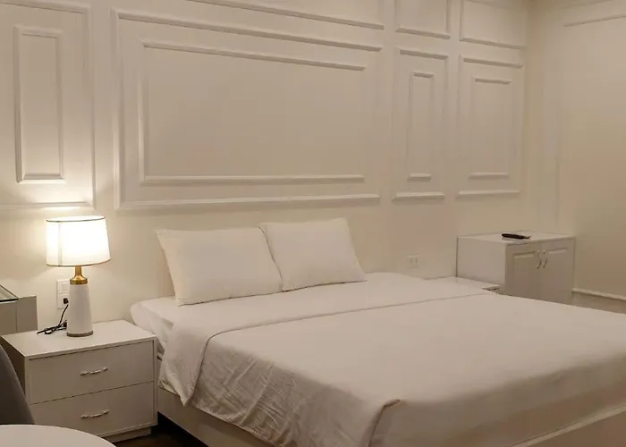 Khách sạn Gia Hưng Khang Hometel Hạ Long