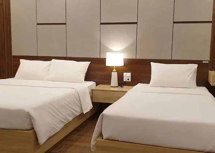 Gia Hưng Khang Hometel Khách sạn Hạ Long