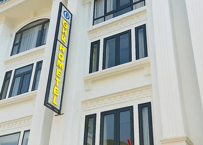 Gia Hưng Khang Hometel Khách sạn *
